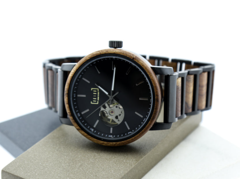 Reloj Mecánico Ebony Wood BLK WAGT120-1C
