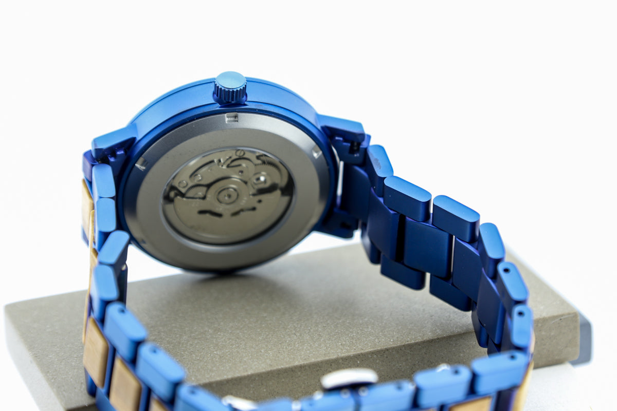 Reloj Mecánico Ebony Wood BLK WAGT045-1C