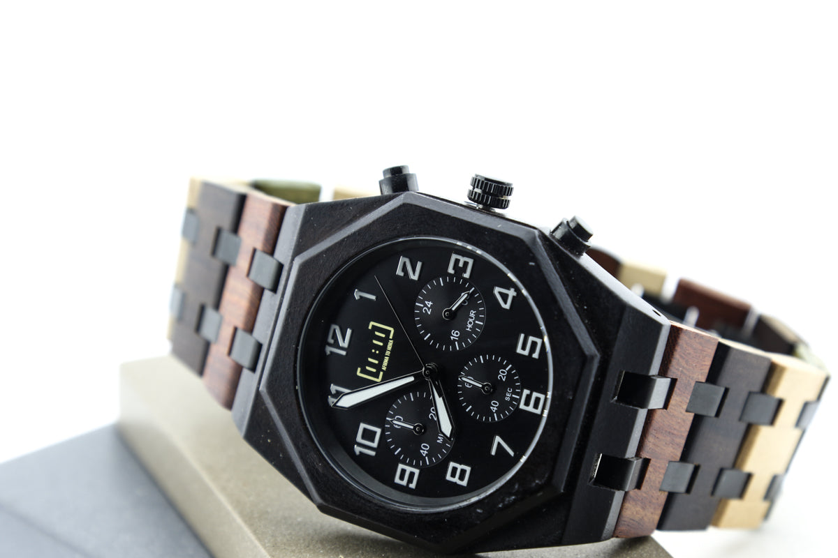 Reloj Análogo Ebony Wood y Acero Inox WAGT092-1C