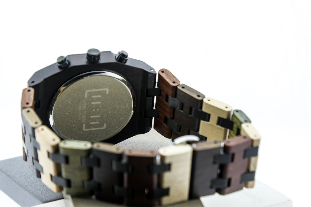 Reloj Análogo Ebony Wood y Acero Inox WAGT092-1C