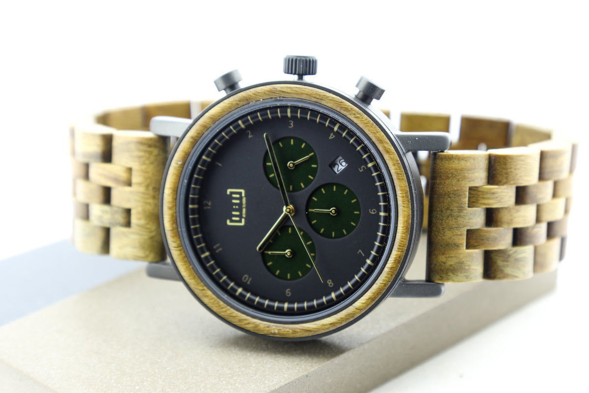 Reloj Análogo Ebony Wood y Acero Inox WAGT027-2C