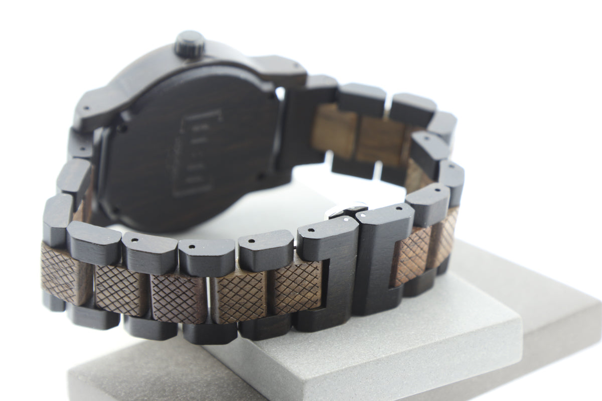 Reloj Análogo Ebony Wood y Acero Inox WAGT131-2C