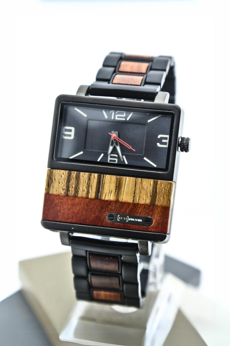 Reloj Análogo Ebony Wood y Acero Inox WAGT095-2C