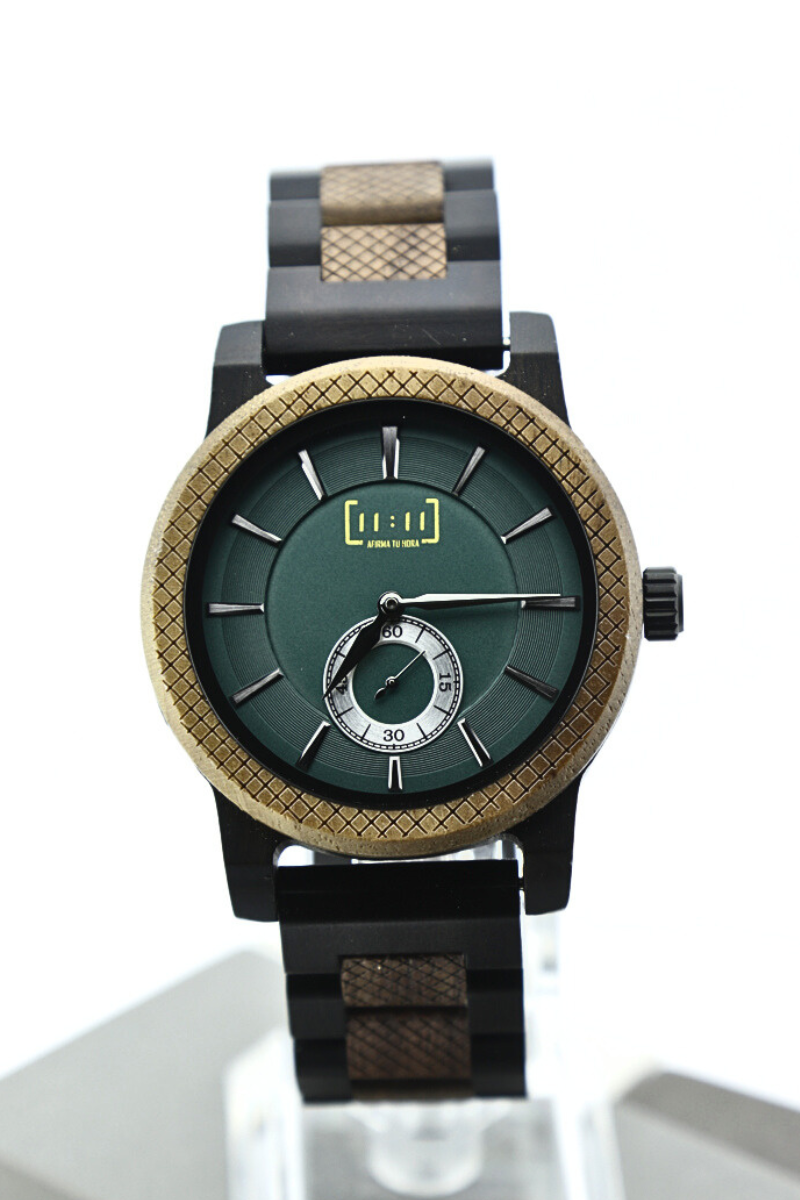 Reloj Análogo Ebony Wood y Acero Inox WAGT131-2C
