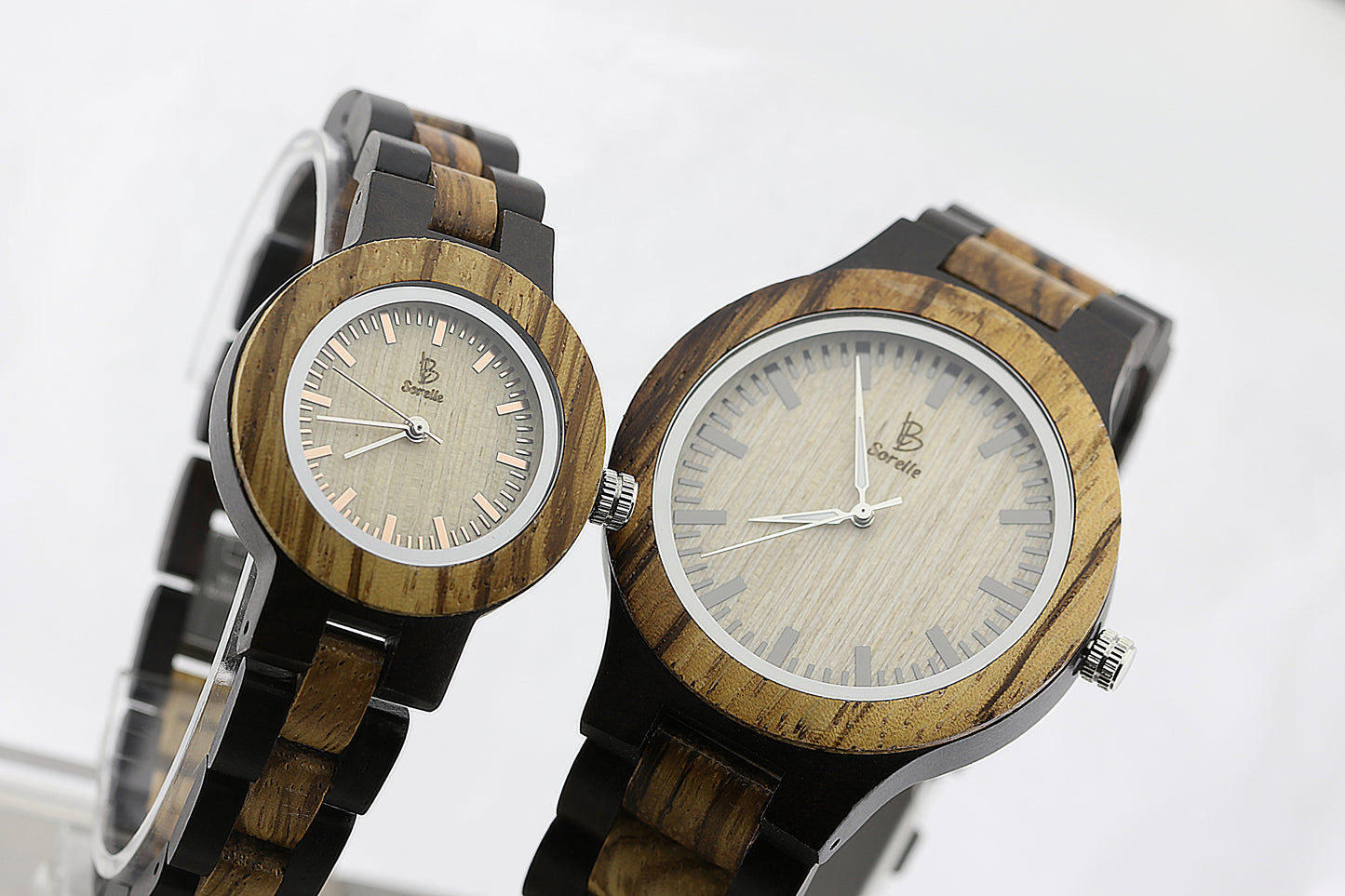 Pareja Reloj Análogo  Zebra Wood