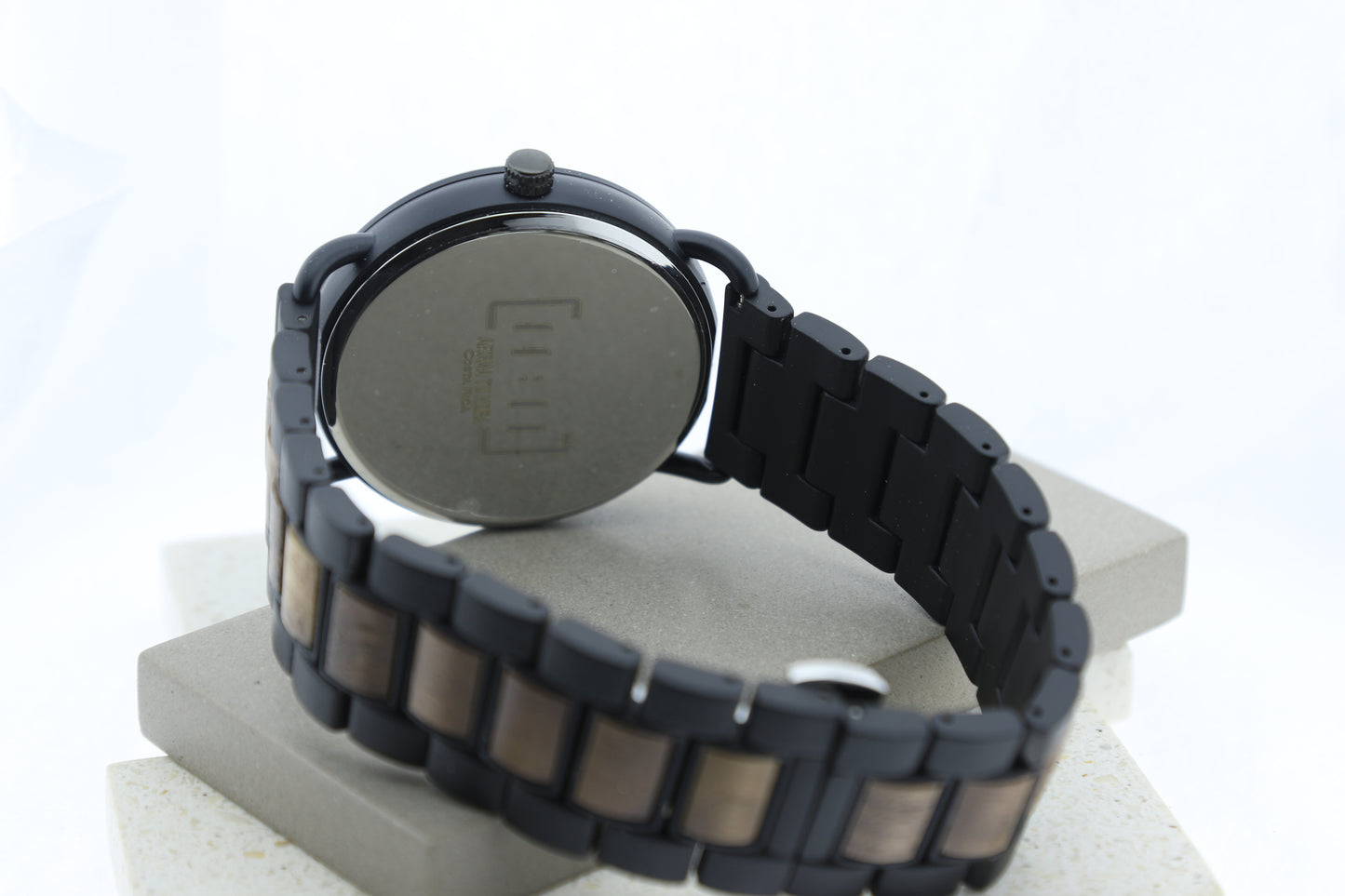 Reloj Raíz Negra – Minimalismo Natural WAGZ007-1C