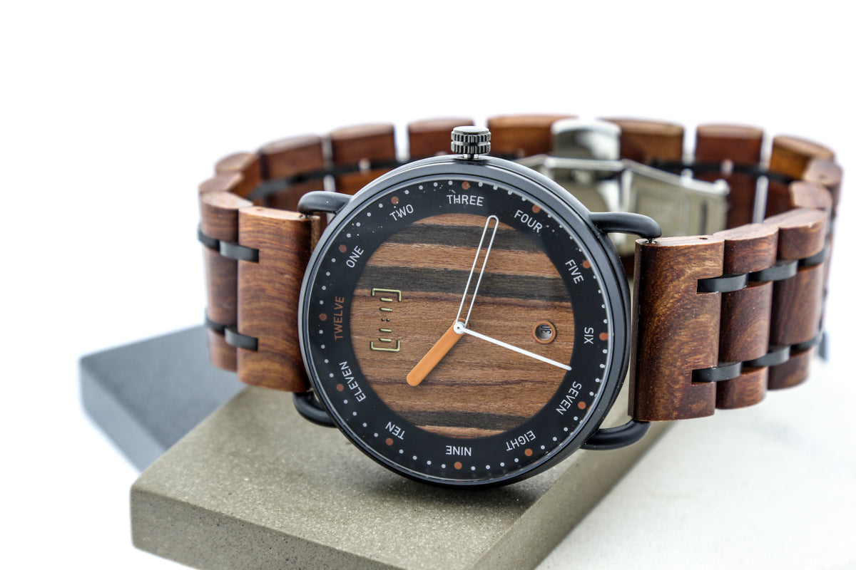 Reloj Análogo Ebony Wood y Acero Inox GT059-4C