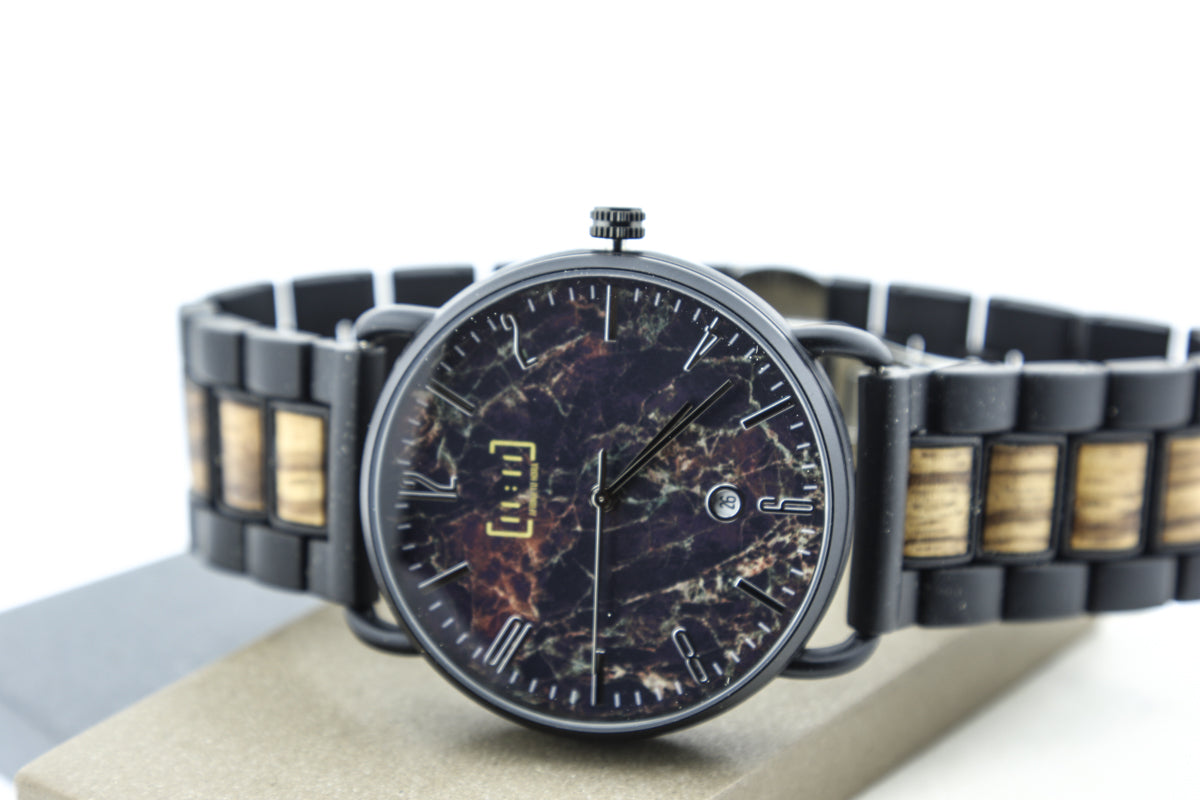 Reloj Análogo Ebony Wood y Acero Inox  GT064-4C