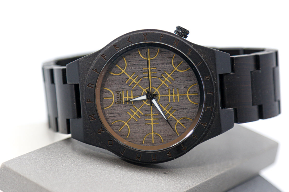 Reloj Vegvísir Nocturno – Poder Rúnico WAGT016-1C