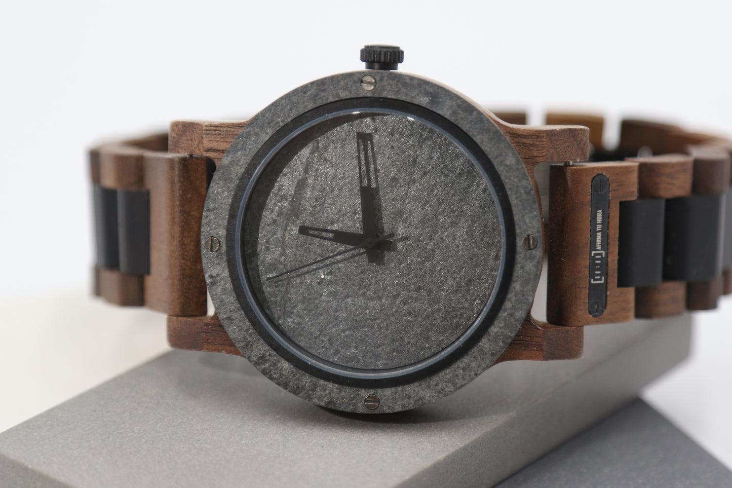 Reloj Slate – Minimalismo Urbano  WAGT089-4C