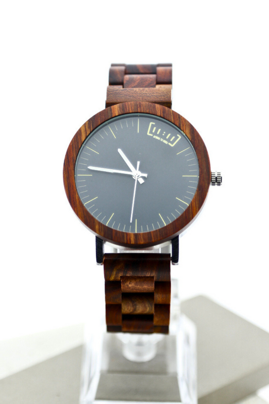 Reloj Análogo Cinamomo Wood GM016-1C