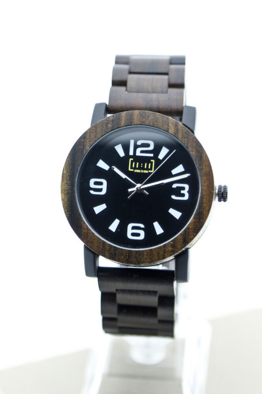 Reloj Análogo Eagle Wood japones G0021-1C