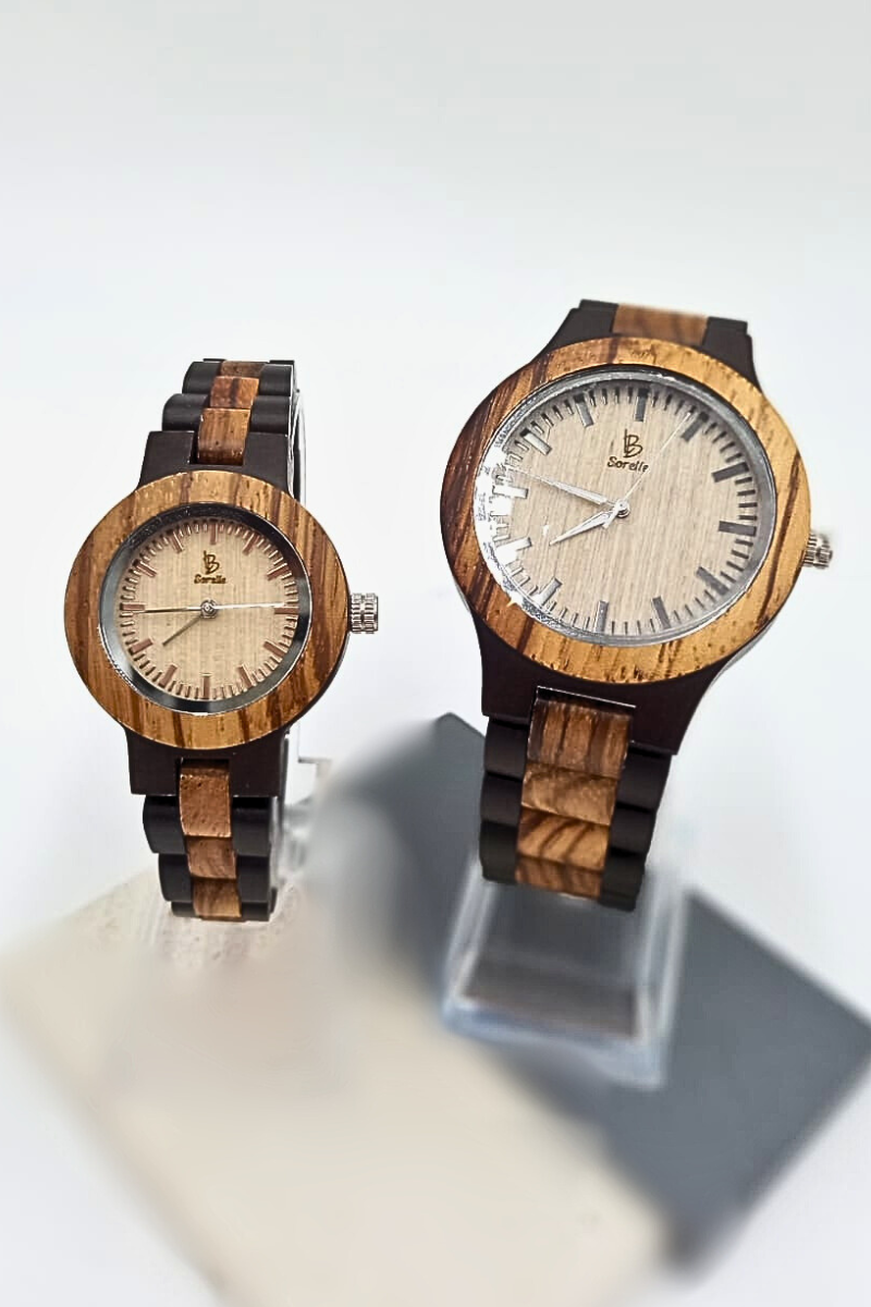 Pareja Reloj Análogo  Zebra Wood