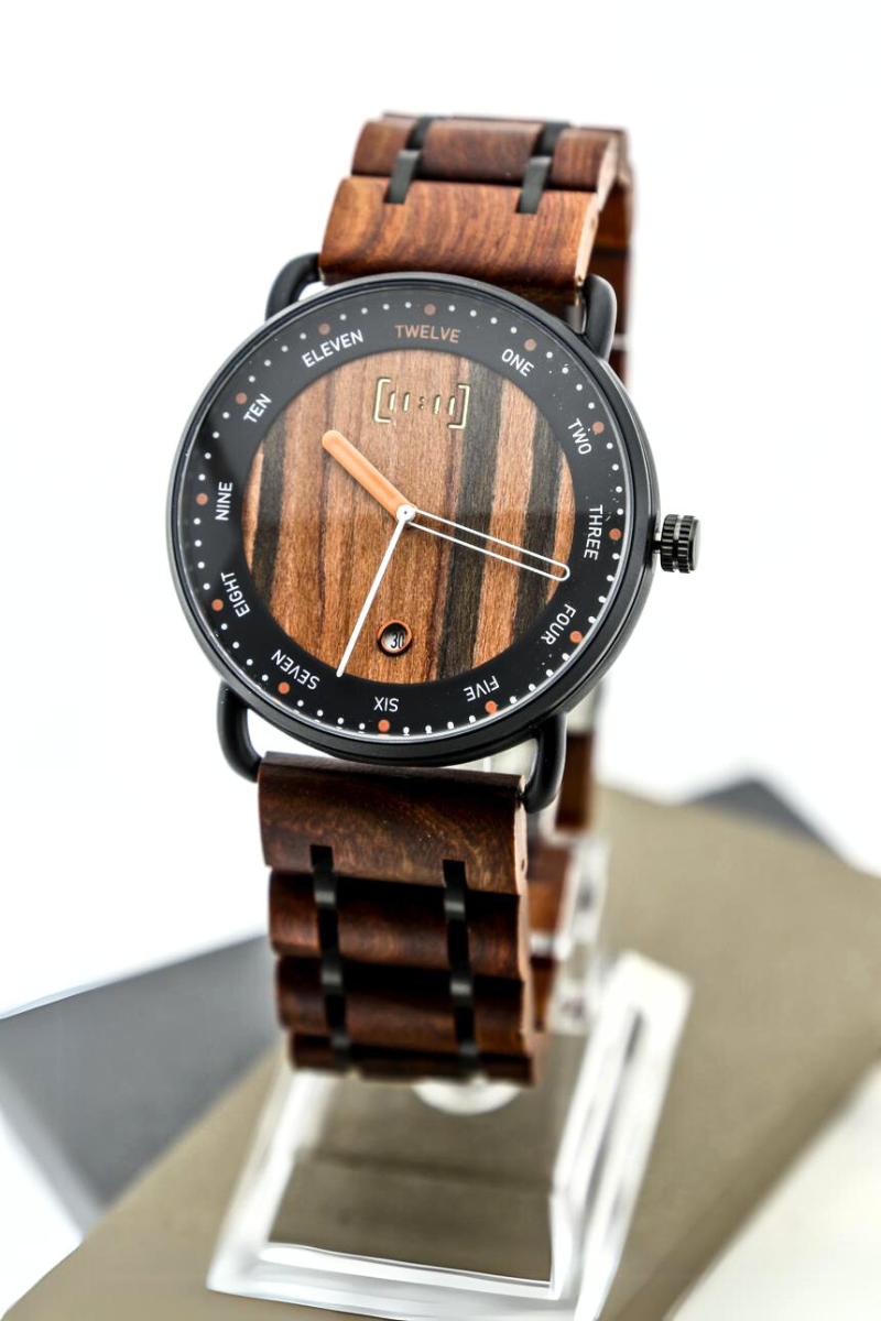 Reloj Análogo Ebony Wood y Acero Inox GT059-4C